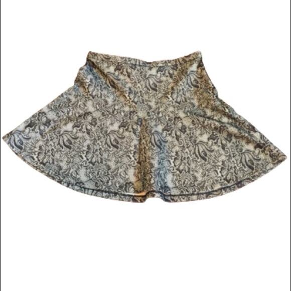 Express Dresses & Skirts - EXPRESS Black and White Lace Skater Skirt